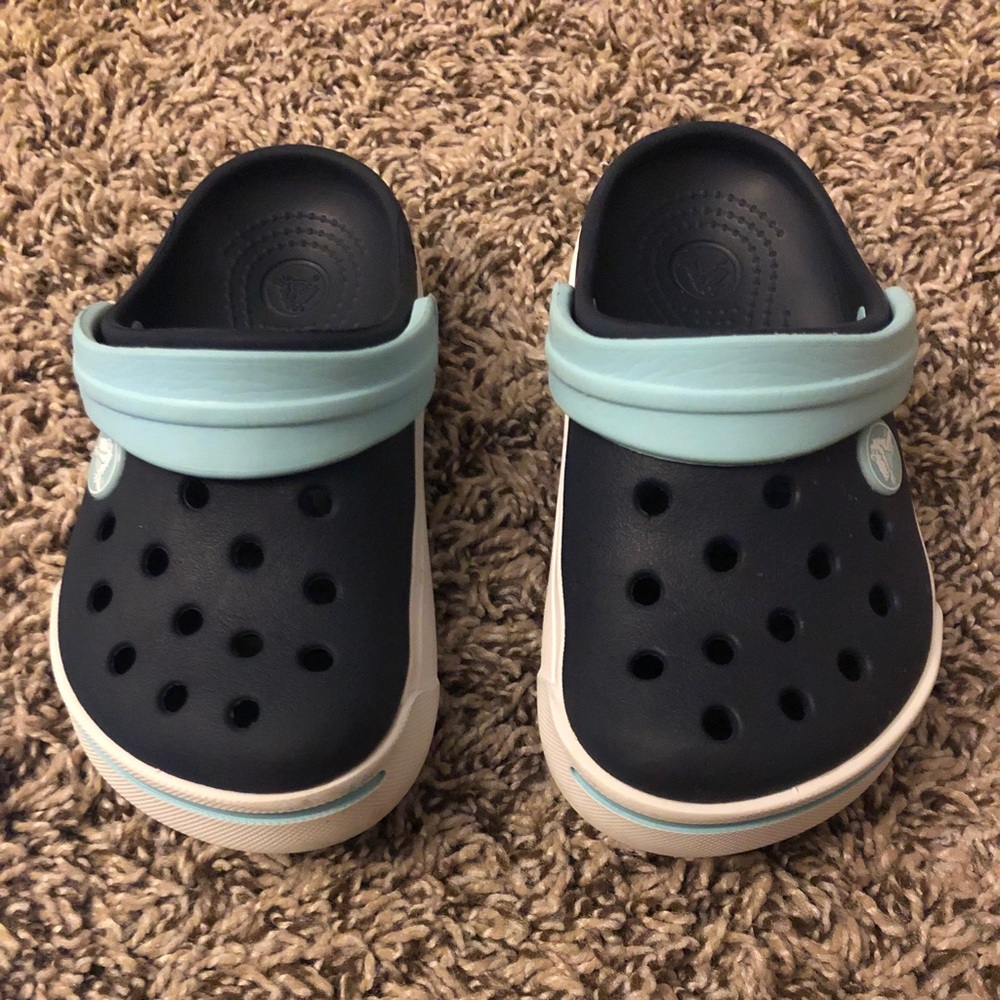 Crocs kids clog 8 size toddler boy or girl